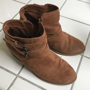 Girls brown cognac dress shoes booties short boots